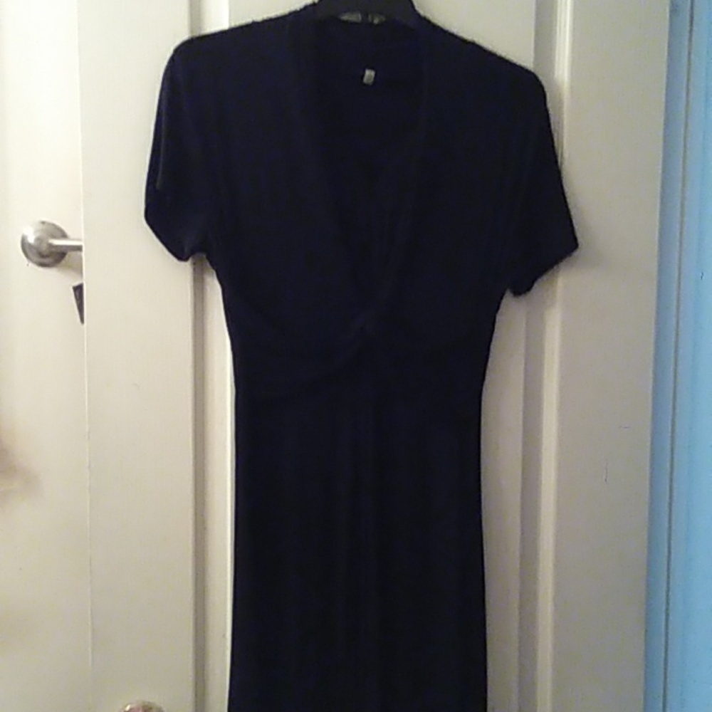 Black Short Sleeve Twist Front Maxi Dress